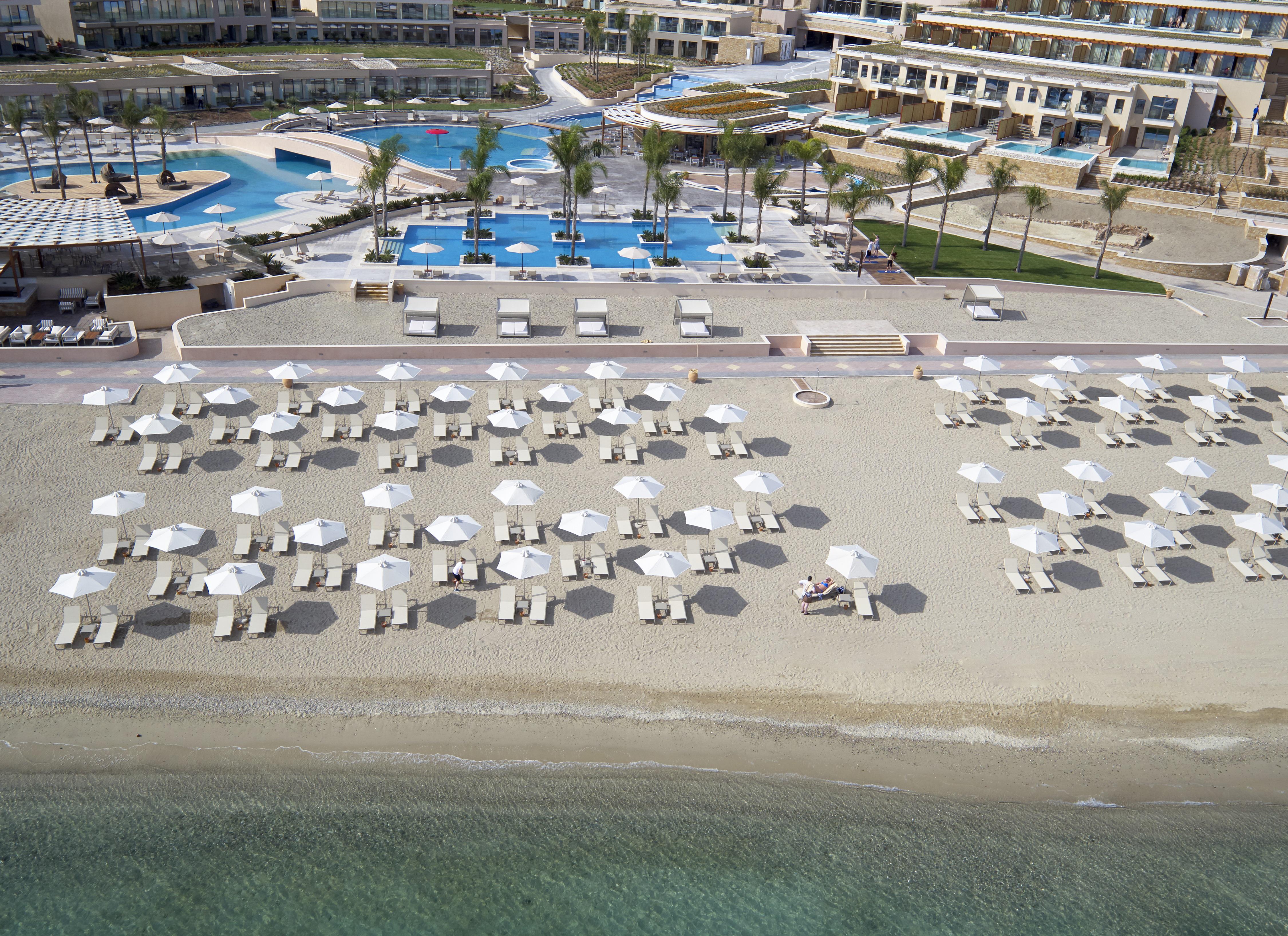 Miraggio Thermal Spa Resort Paliouri Bagian luar foto The beach at the Grand Palladium Hotel