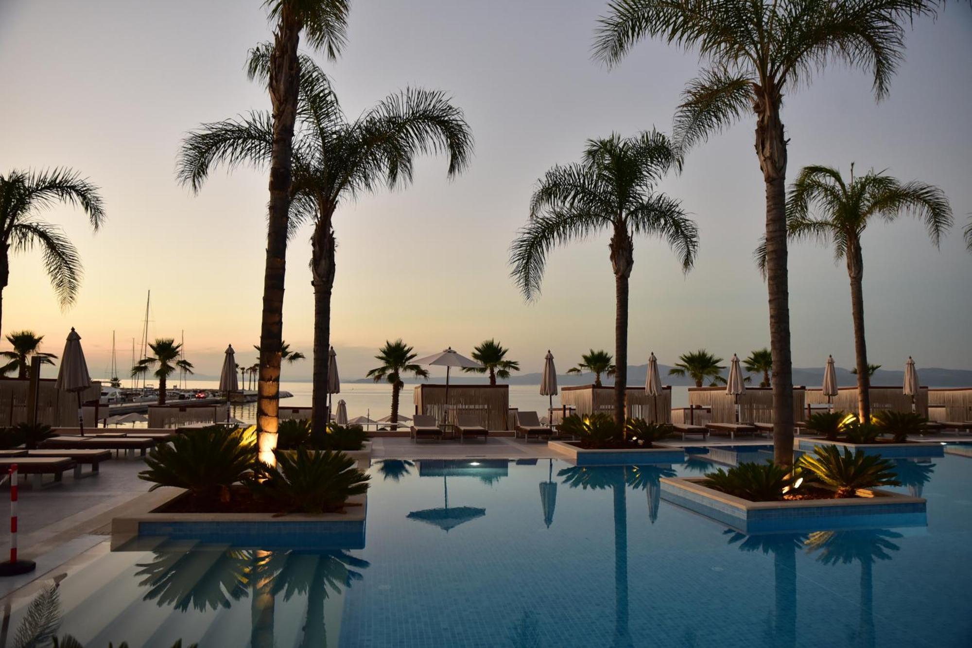 Miraggio Thermal Spa Resort Paliouri Bagian luar foto The Westin Resort Marina El Alamein