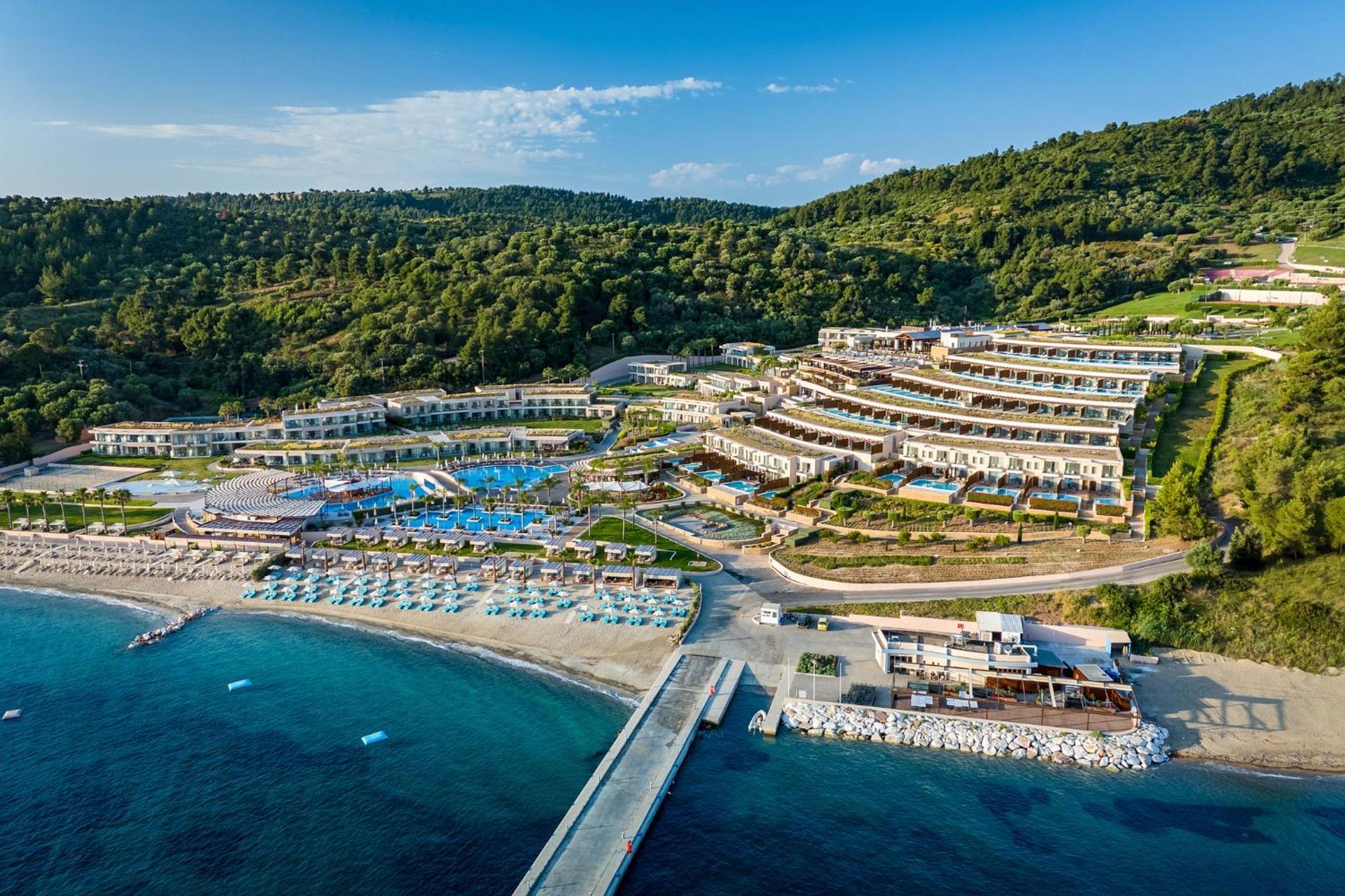 Miraggio Thermal Spa Resort Paliouri Bagian luar foto The resort of Porto Katsifi